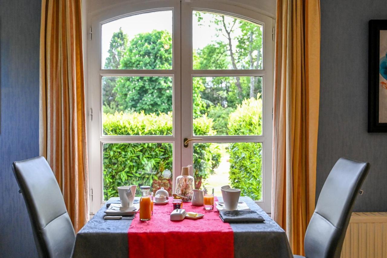 Bed and Breakfast La Fontaine Dort Tessy-sur-Vire Exteriér fotografie